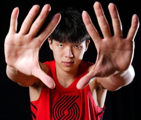 2分侠！杨翰森连3场比赛2分收工 赛季34战13场2分