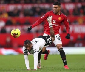 10场逆袭！卡里克“转正”稳了？曼联这波操作赚翻了